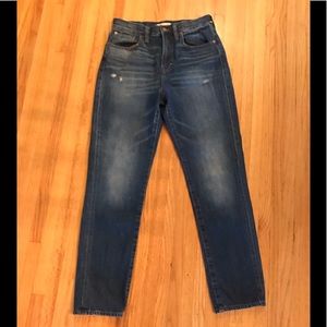 Madewell Women's Straight Leg Jeans - Dark Blue